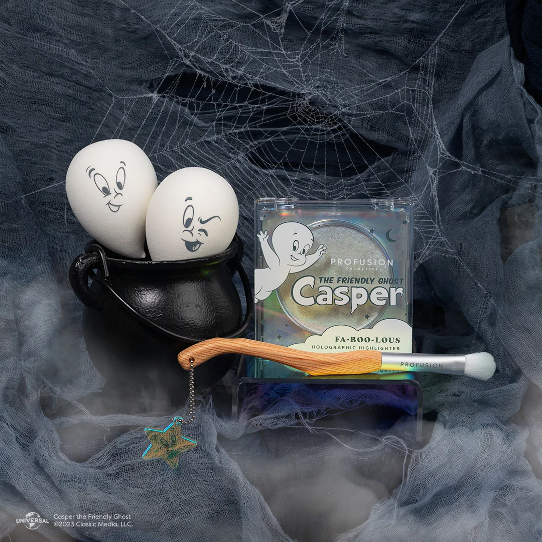 Casper The Friendly Ghost | Blissed out Blend Glow In The Dark 2 PC Blending Sponge Set - Image 3